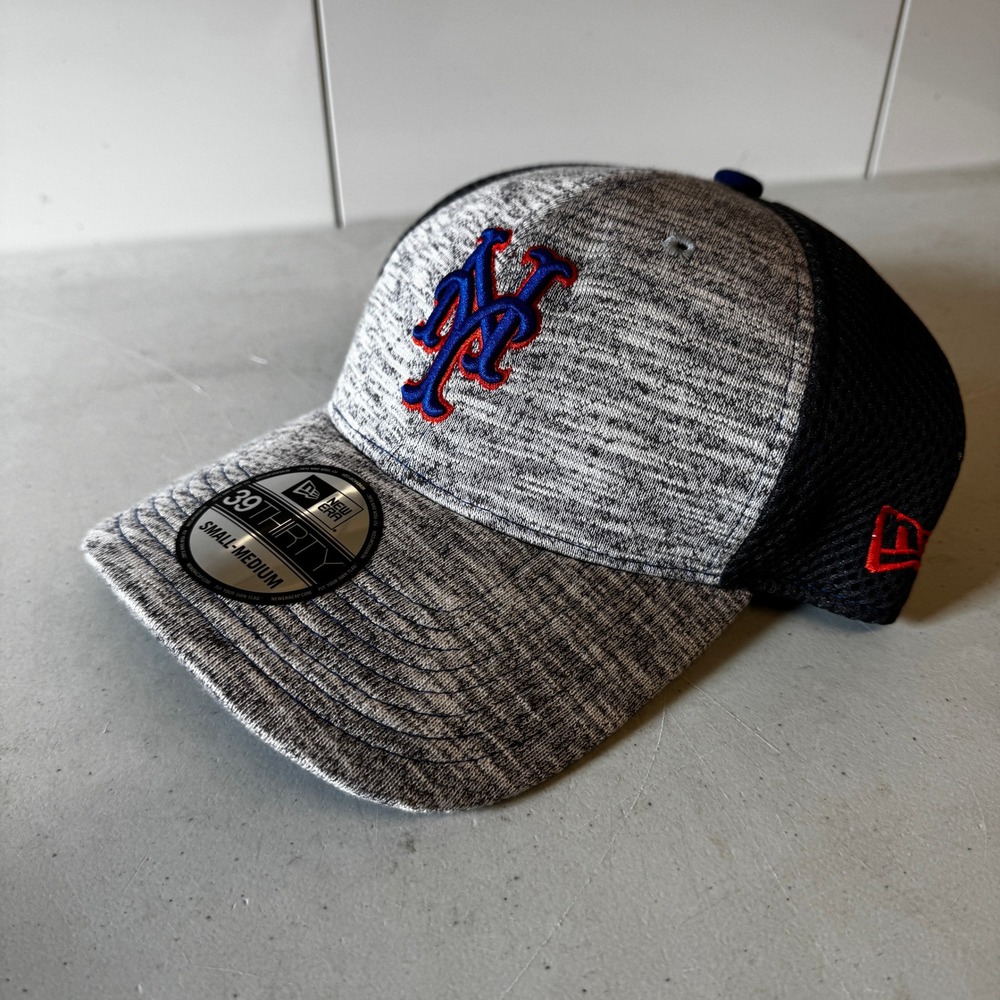 New Era New York Mets 39THIRTY MLB Clubhouse Stretch Fit Hat Grey Black S/M